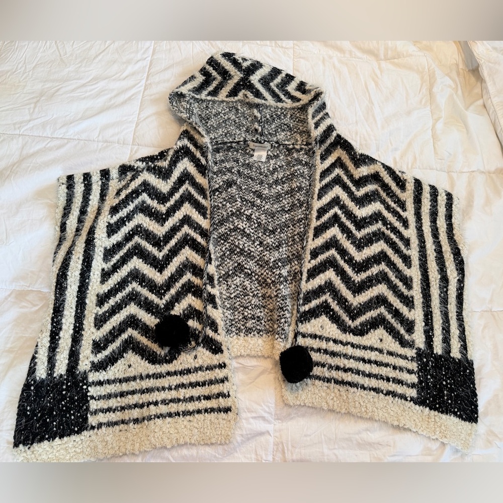 Francesca's Collections Black and White Textured Cardigan